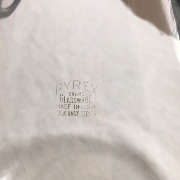 Pyrex beverage server - Picture 5 of 9